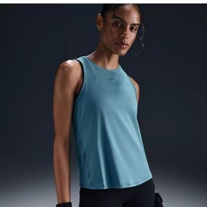 NWT Nike Women's Tank Top Training Classic Fit Athletic Blue Size XS